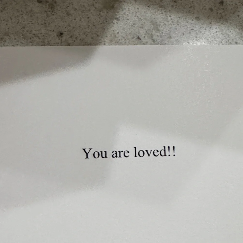 New in Box Dior Red Velvet Pouch with Miniature Perfume - Picture 8 of 10